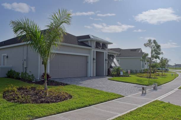 Best Local Driveway Pavers  in Lewiston, CA